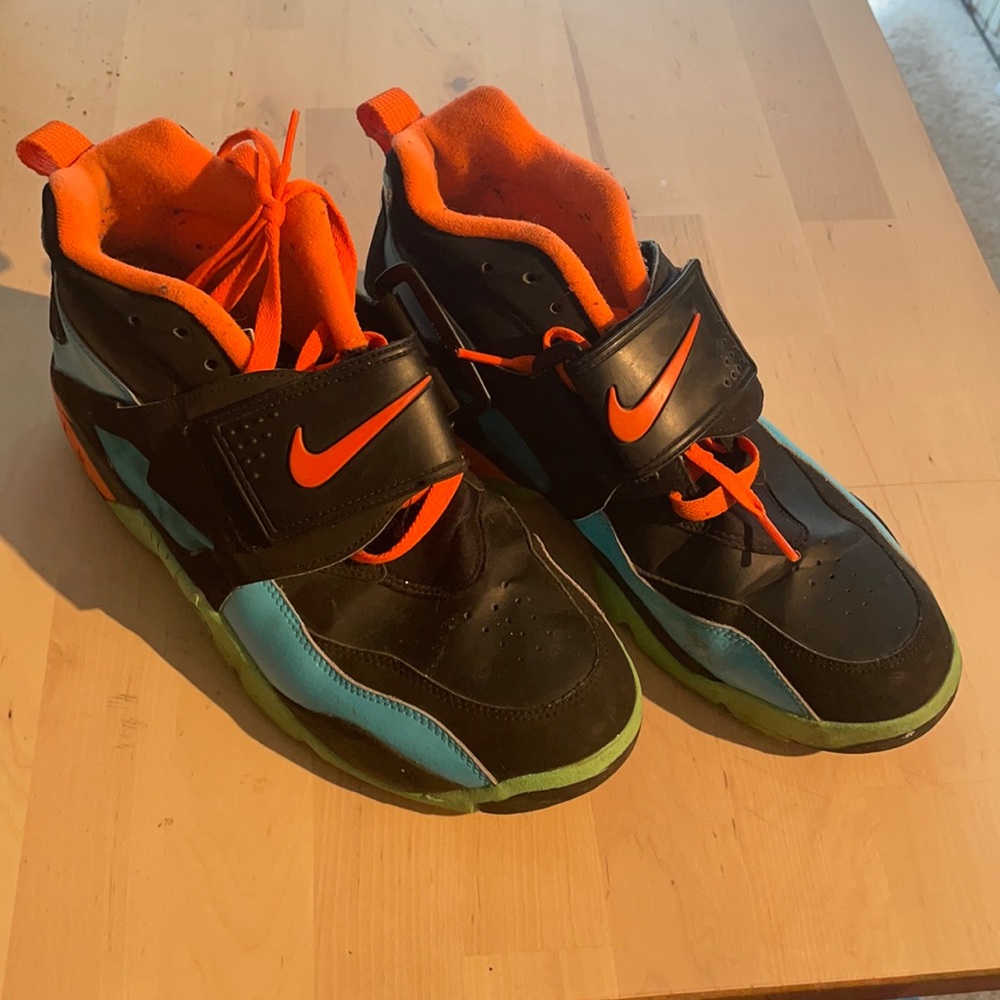 Nike diamond turf